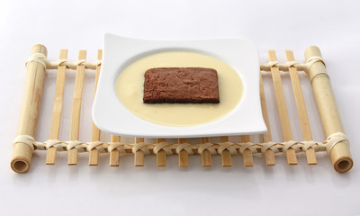 Crème anglaise et brownie