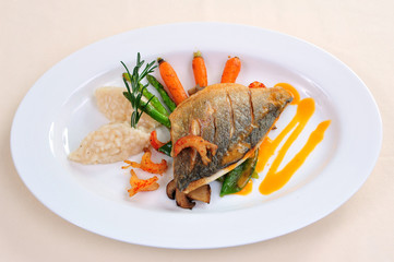 Leipziger Allerlei mit Doradenfilet und Limonenrisotto
