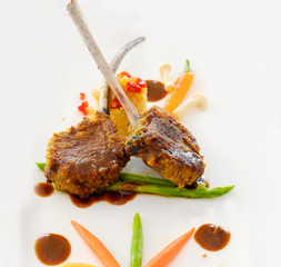 Lamb steak with black pepper sauce