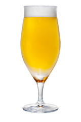 グラスにはいったビール