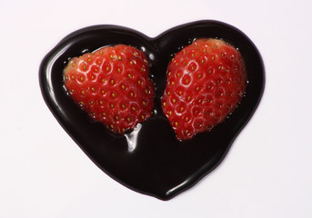 fresas con chocolate corazon