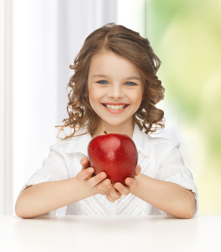girl with red apple