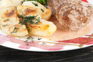 meatballs with potatoes