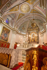 Fototapeta premium interieur d'eglise corse (eglise st joseph)