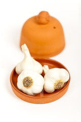 Garlic Roaster. Fresh garlic ready to bake.