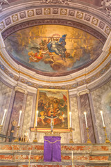 interieur d'eglise corse (eglise de cardo)