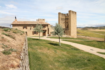 Fototapeta na wymiar Kraj krajobraz, Artajona, Navarra, Hiszpania