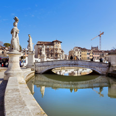 Fototapeta na wymiar Padova - Prato della Valle