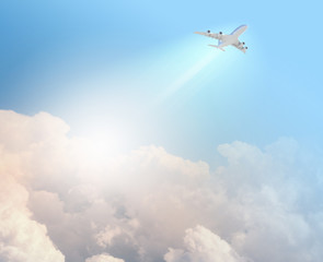 Fototapeta na wymiar Obraz samolotu w niebo