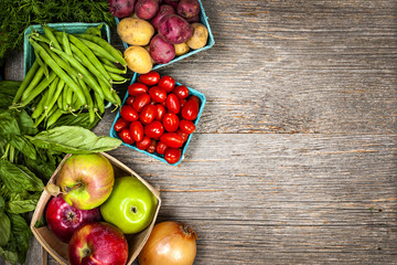 Marktfrisches Obst und Gemüse