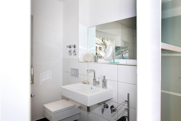 Schickes Badezimmer nach Modernisierung