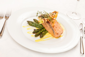 Grilled salmon and asparagus