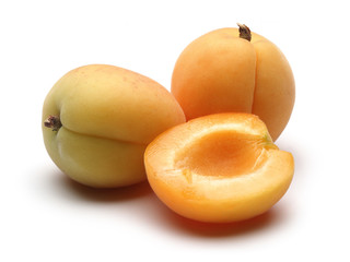 Fresh Apricot and Half Apricot