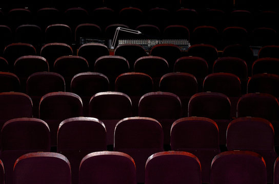 Theater - Mischpult - Regisseur
