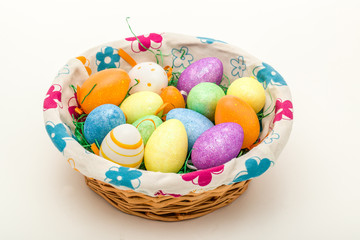 Fototapeta na wymiar Wielkanoc Kosz z jaj jako dekoracja