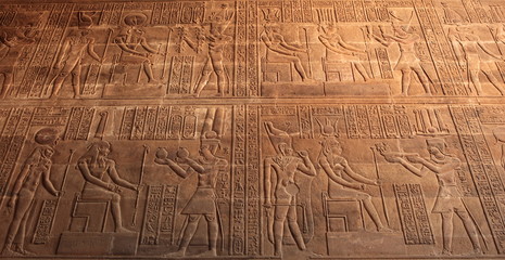 Fototapeta na wymiar Egipska świątynia ściana