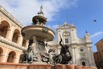 Basilica della Santa Casa, Catholic pilgrimage town in Italy