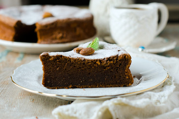Chocolate - almond cake
