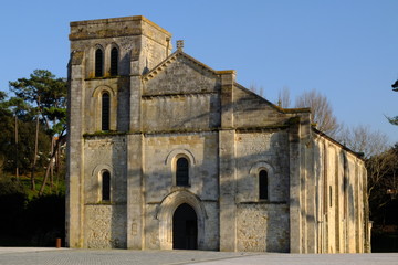 Fototapeta na wymiar Notre-Dame Basilica, Soulac morze, Medoc, France.