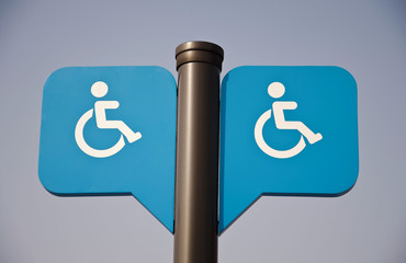 Panneau place handicapée