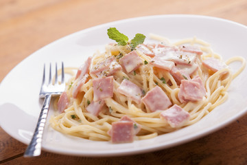 spaghetti carbonara