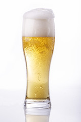 birra bionda alla spina