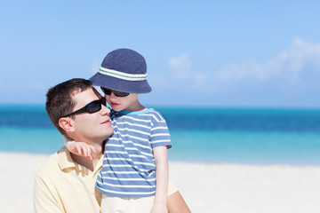 Fototapeta premium family at the beach