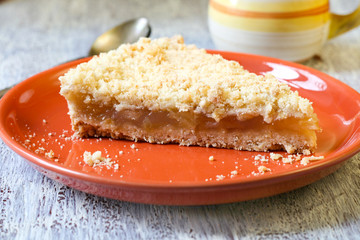Dutch apple cake