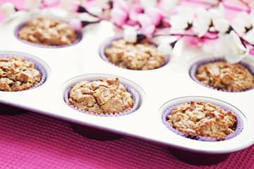 apple muffins