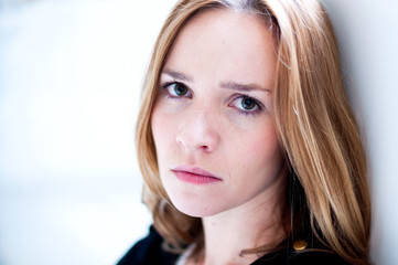 Naklejka premium sad woman