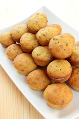 stack of pumkin muffins
