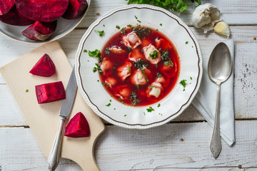Fresh beets and garlic as an ingredient for borscht