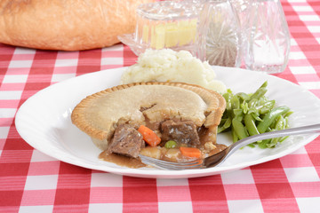 beef pie with vegetables