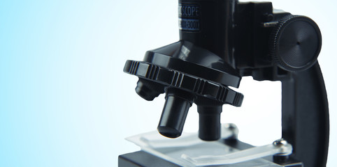Microscope