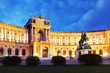 Rolgordijnen Keizerlijk paleis Hofburg Wenen & 39 s nachts, - Oostenrijk © TTstudio