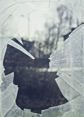 glas, bruch, scherbe, eingeschlagen, fenster