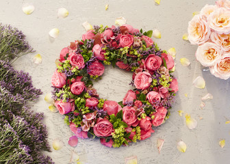 Blumen, Blüten, Blumengesteck, gebunden, Dekoration,
