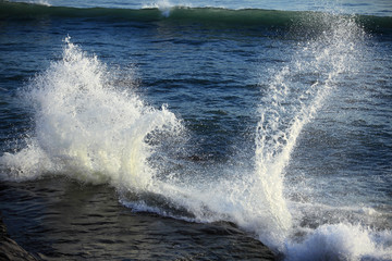 wave