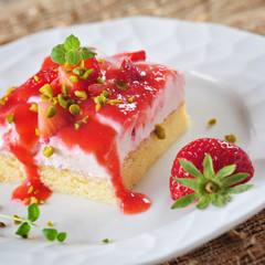 erdbeer-sahne-kuchen