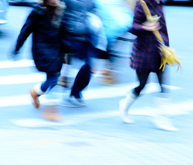 Obraz premium city pedestrian people on road