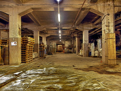 Lost Places - Halle im Filterwerk Mei&szlig;en