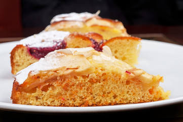 pie with apple, pear and plum