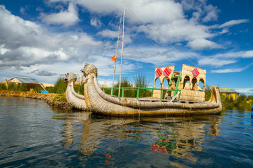 The floating and tourist Islands of lake Titicaca - obrazy, fototapety, plakaty