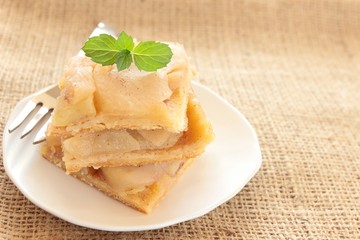 sweet dessert - apple pie © SpaPartners