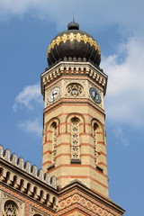 Fototapeta na wymiar Wieża Wielka Synagoga w Budapeszcie, Węgry
