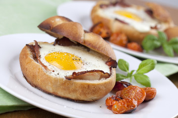 Baked eggs and bacon