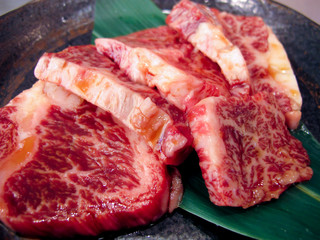 最高級ハラミ肉／和牛／焼き肉用スライス