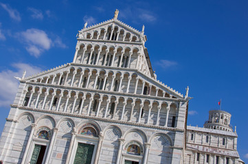 Fototapeta na wymiar Wieża w Pizie, Baptysterium i katedra