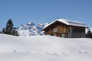 Fototapeta na wymiar Ferie zimowe w górach