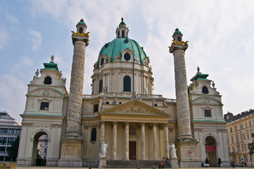 Fototapeta na wymiar Karlskirche
